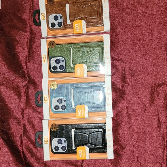 IPhone case - Picture 8 of 10